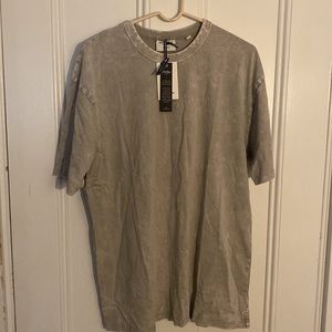 Industrie AUS oversized tee. (Washed grey)